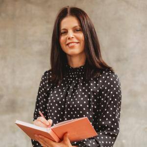Lee-Anne Nichols