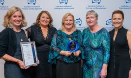 Award Winner: University of Wollongong Uni of Wollongong with their award