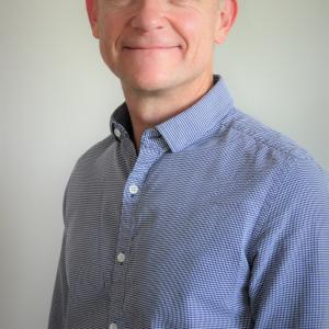 Mr Tim Roberts-Ferguson